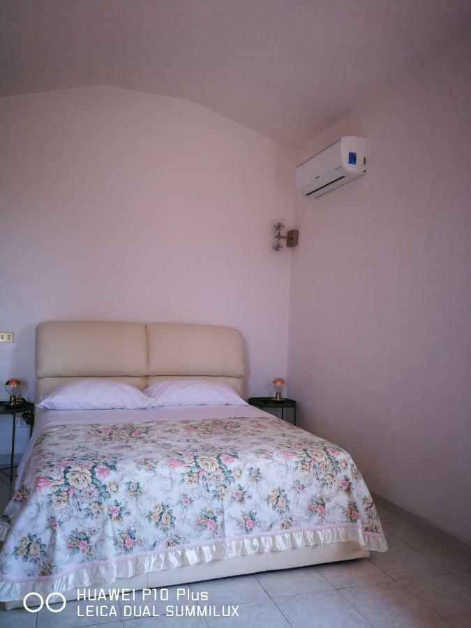 Villa Galilei Rooms Pisa Habitación foto
